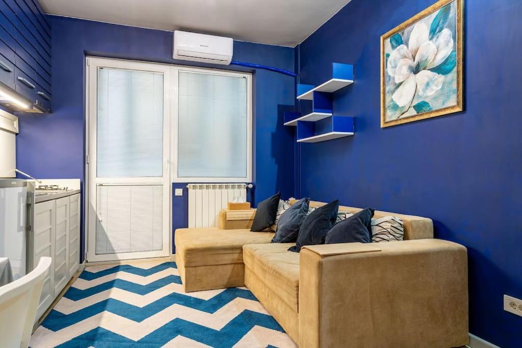 Modern - Central Apartment Bukarest Kültér fotó